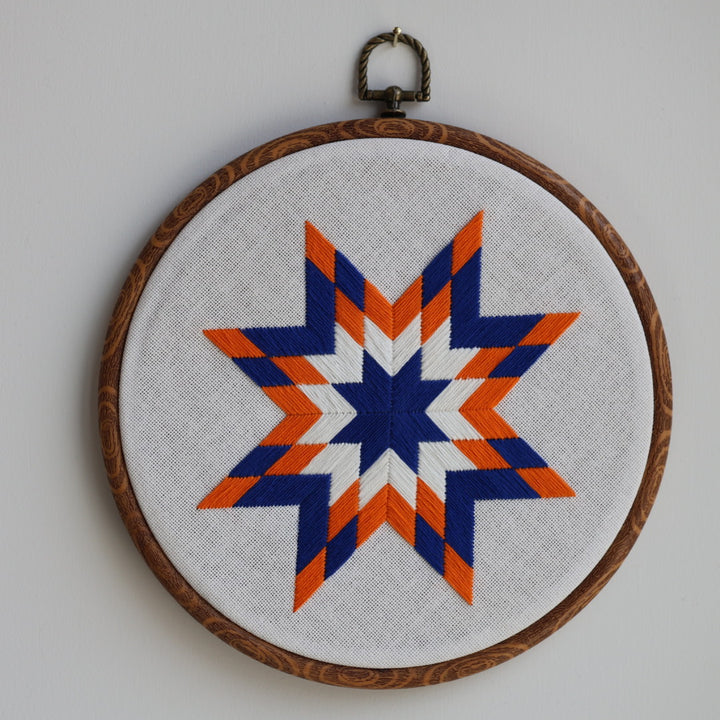 Janene A. Wintery Lone Star Quilt Embroidery Hoops