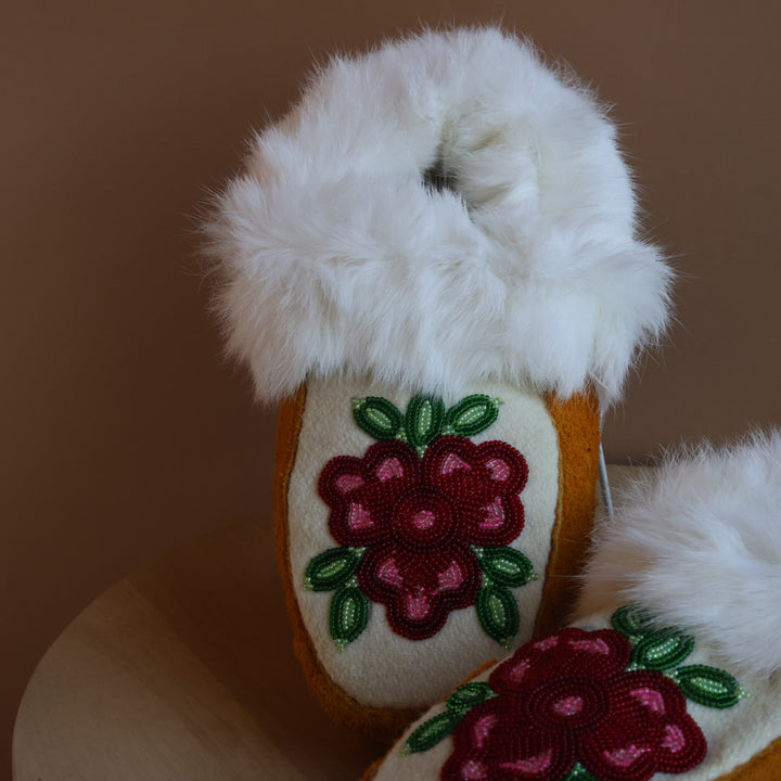 Emily J. Red 3-Petal Floral Moose Hide Moccasins