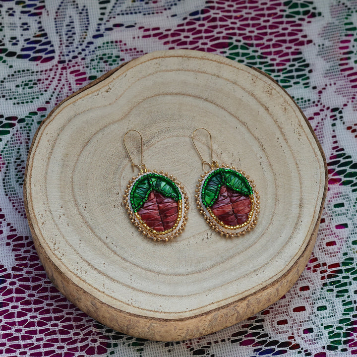 Feline Fancy Eh Strawberry Quill Earrings