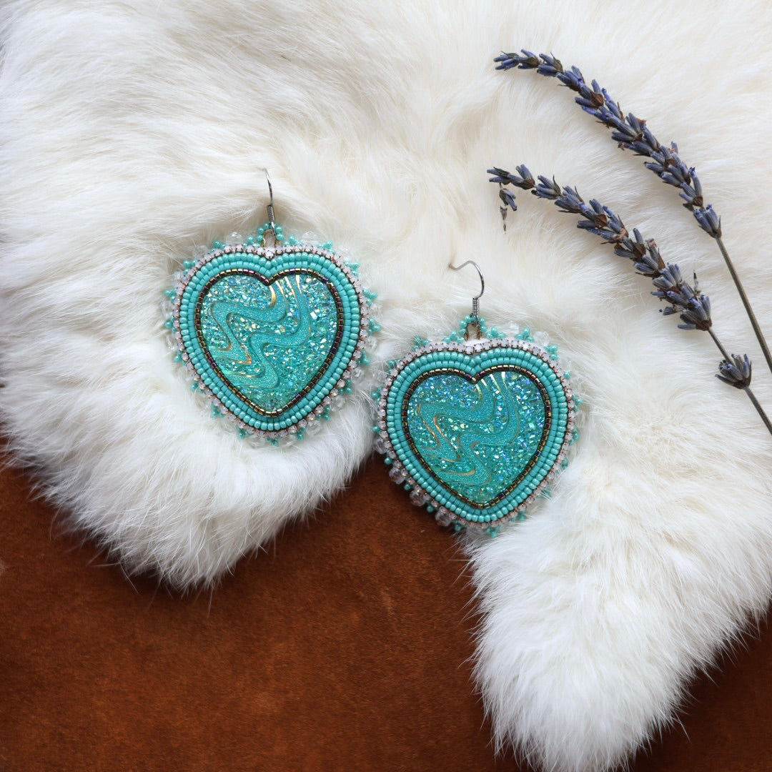 Faye's Beadiful Creations Monochrome Beaded Hearts