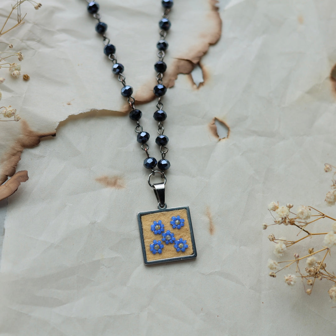 TLee Beads The Evelyn Beaded Pendant Necklace