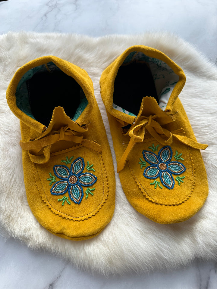 Sandra L Handmade Beaded Moccasins