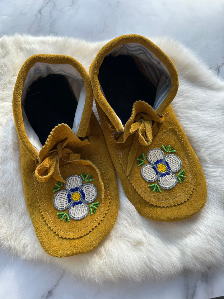 Sandra L Handmade Beaded Moccasins