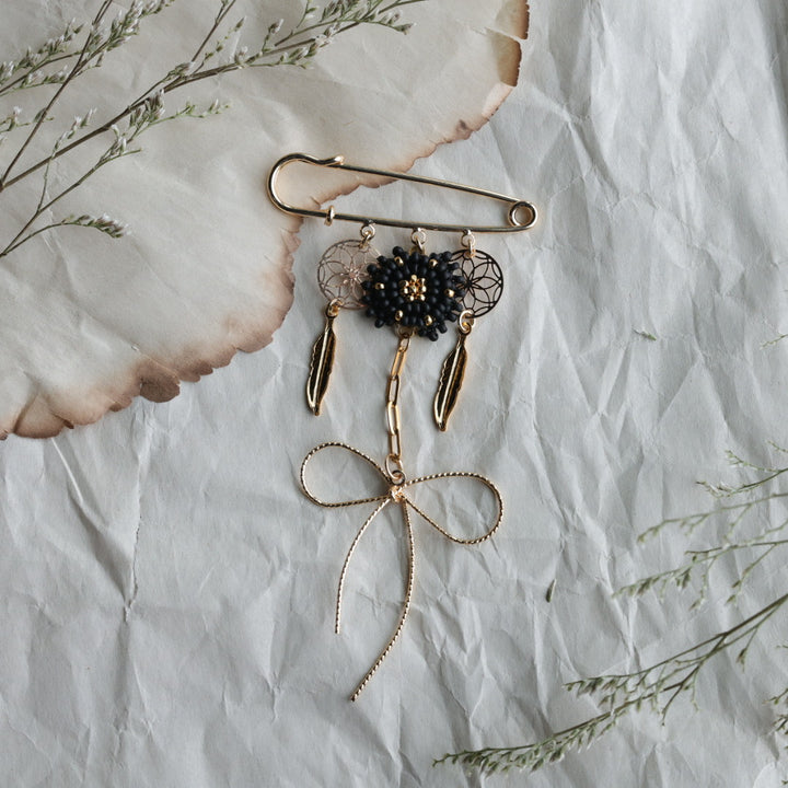 TLee Beads Golden Brooches