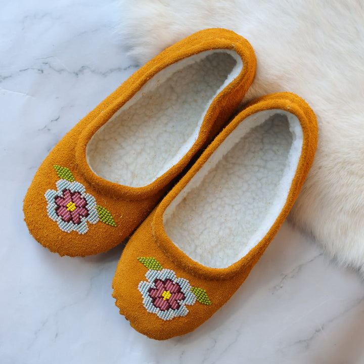 T.Sullivan Size 7 Women Baby Blue Floral Ballerina Slippers