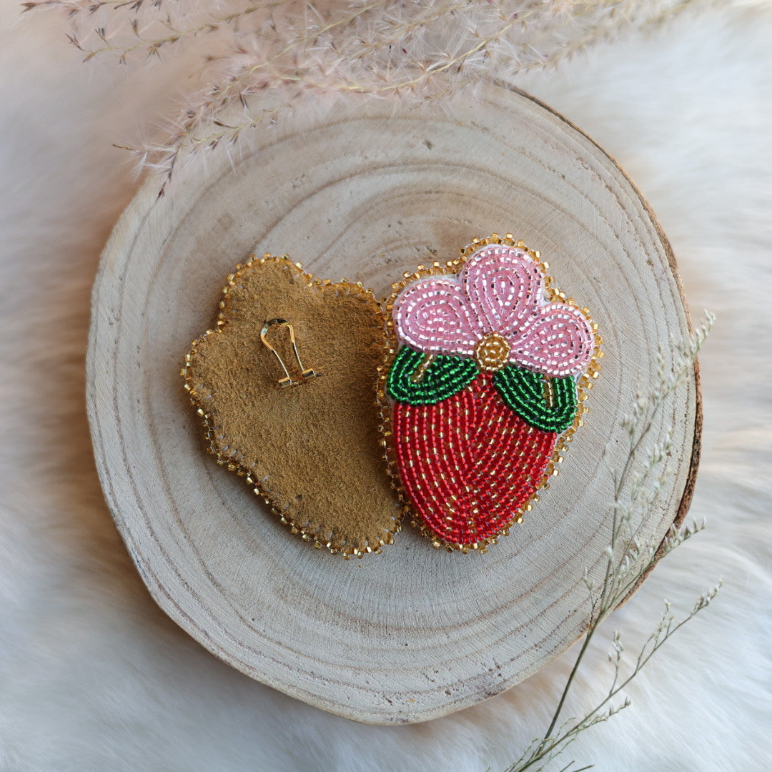 Sophie's Creations Beaded Strawberry Earrings