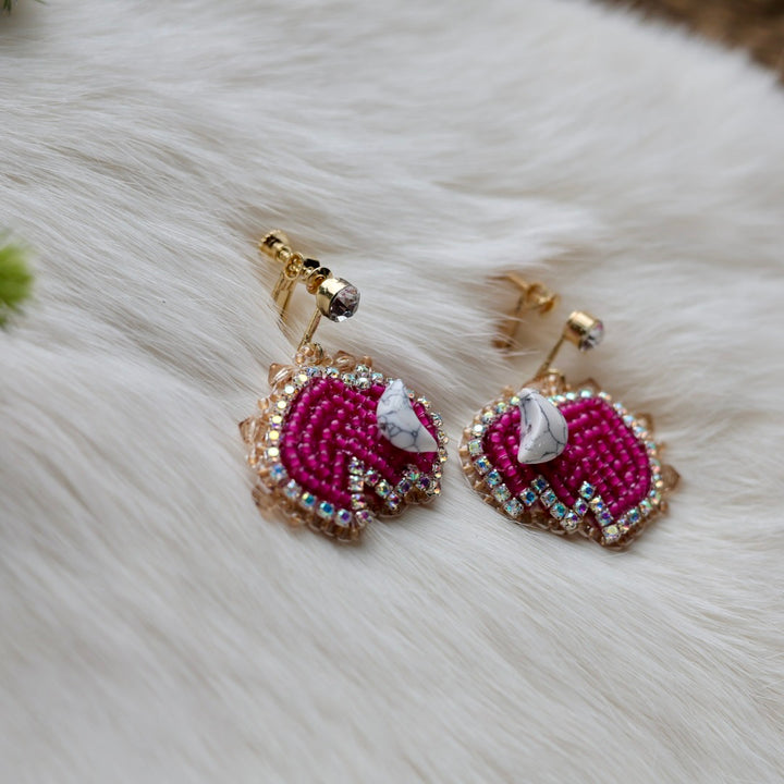 Mercedes G. Mini Bison Beaded Clip-On Earrings