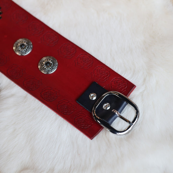 Iskotew Pahkekin 38" Rose Stamped Leather Belt