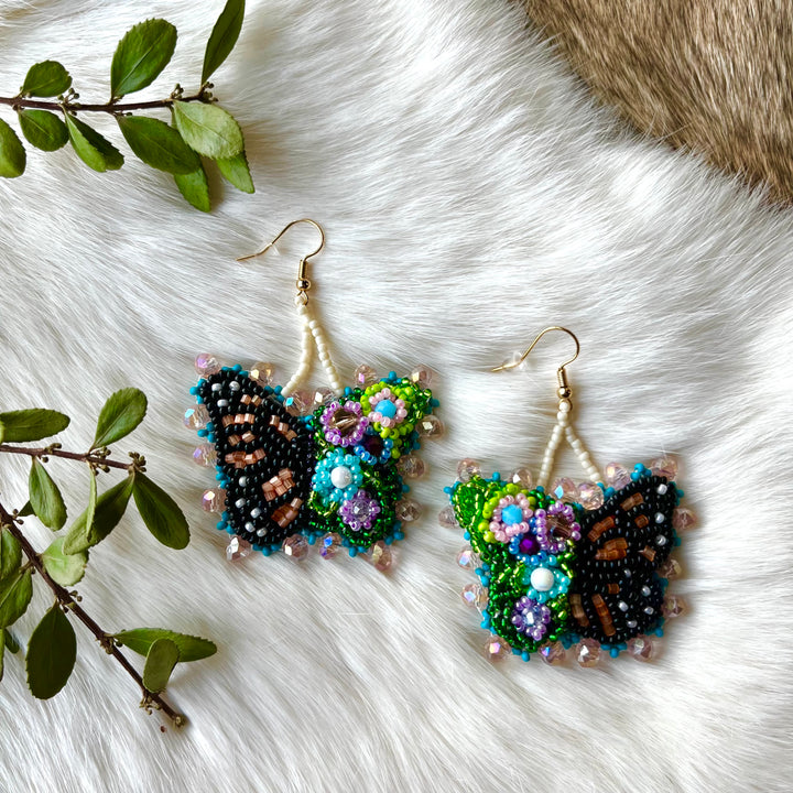 Mercedes G. Floral Butterfly Set