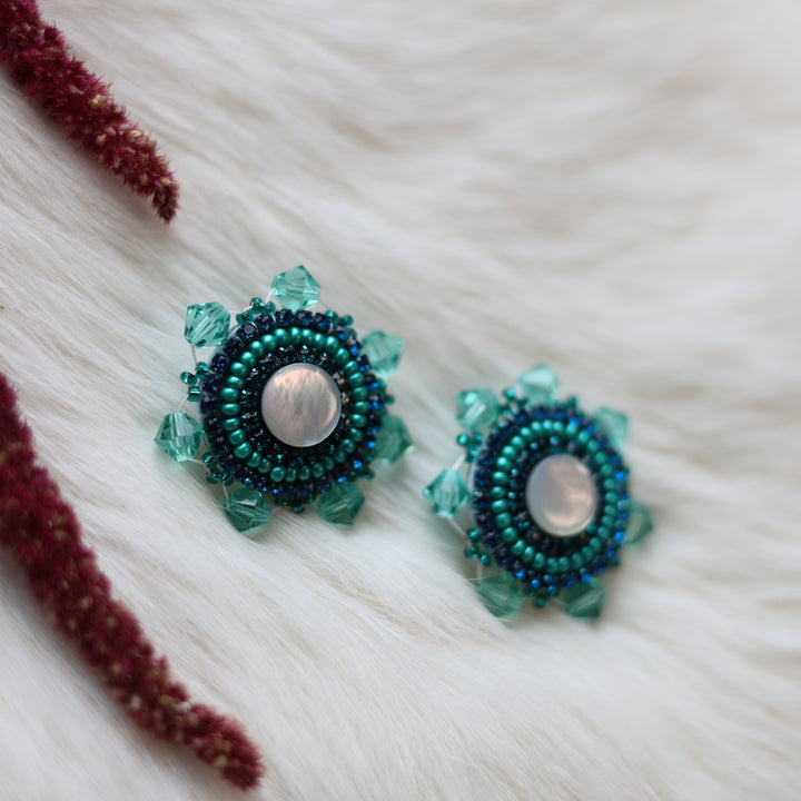 Mercedes G. Round Mother of Pearl Beaded Stud Earrings