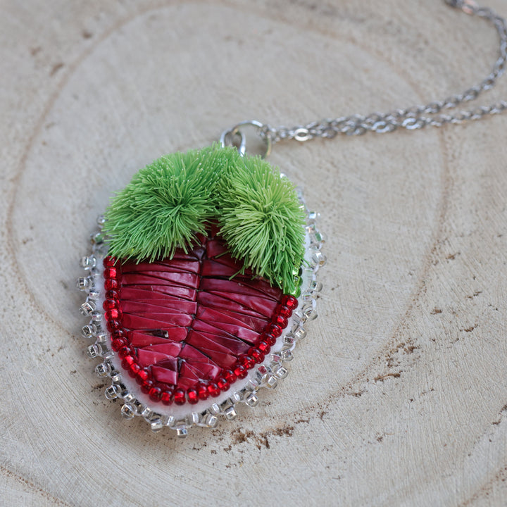 Feline Fancy Eh Tufted Strawberry Quill Earrings & Necklace
