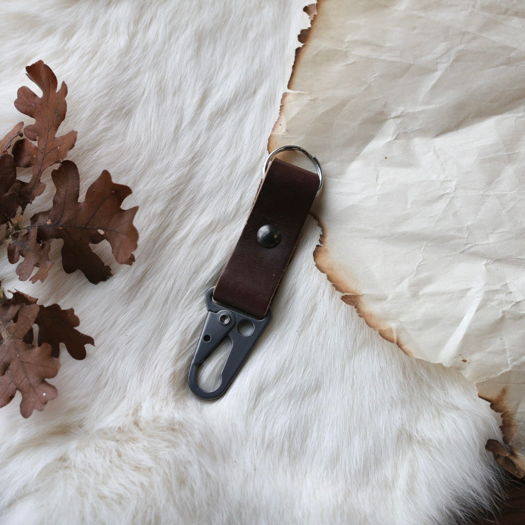 1885 Leather Co. Leather Rifle Clip Keychain