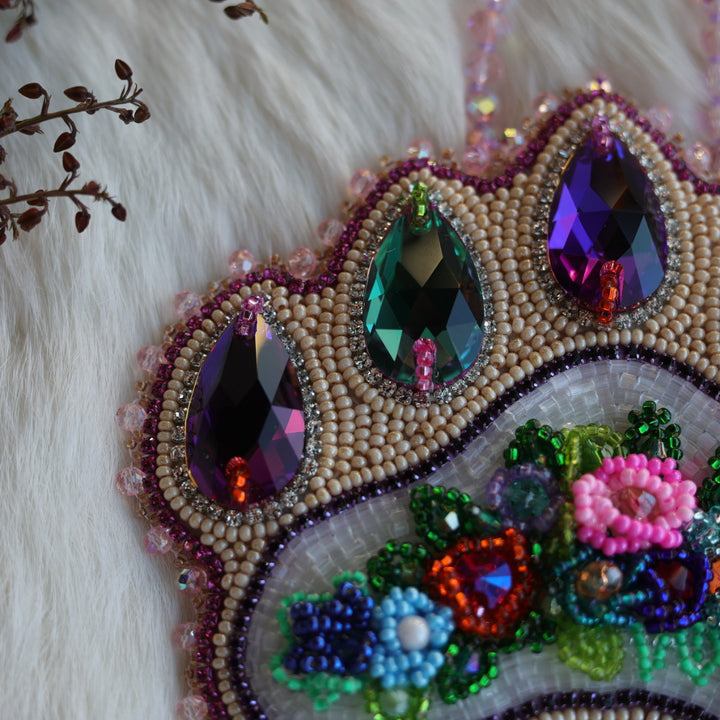 Mercedes G. Bear Paw Medallion