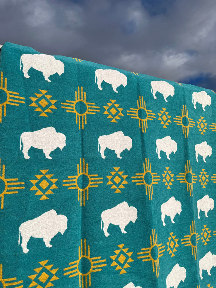 Buffalo Cross Turquoise/Yellow Buffalo Blanket