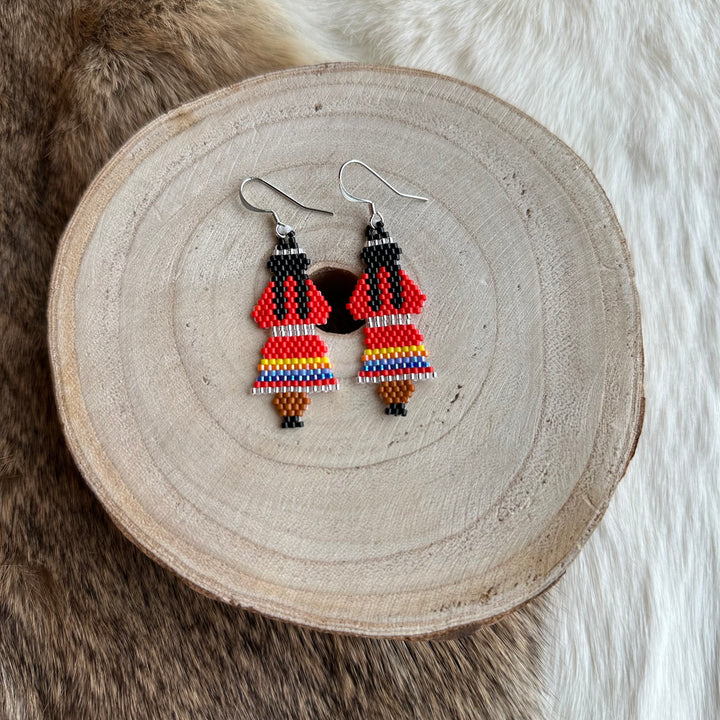 Dorothy B. Dancer Peyote Earrings