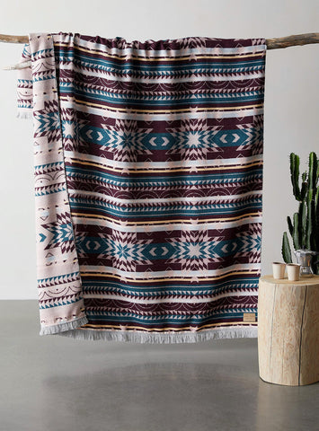 MINI TIPI Currant Reversible Everyday Blanket