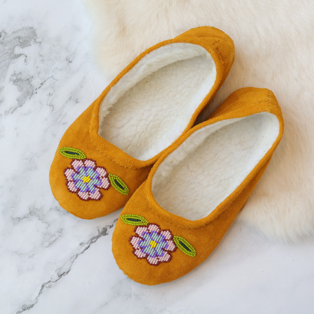 T.Sullivan Size 7 Women Pink Floral Ballerina Slippers