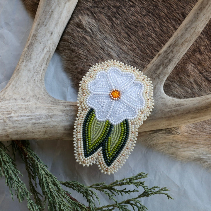 Keegan W. White 5-Petal Floral Beaded Hair Clip