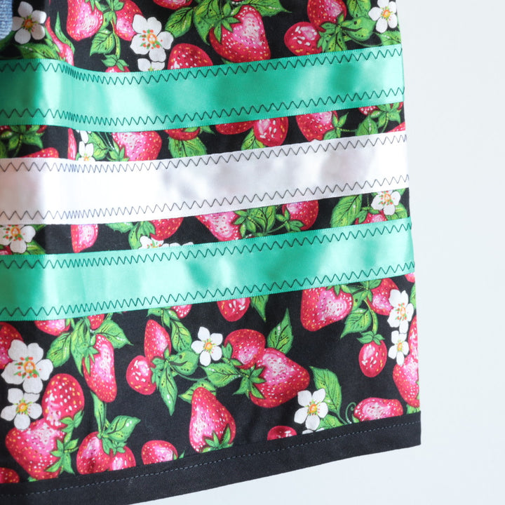 Vi's CREE-ations Strawberries in Black Toddler Ribbon Set