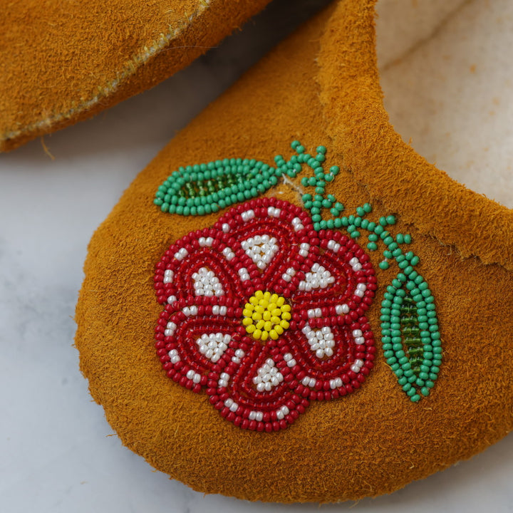 T.Sullivan Size 8 Red Flower Ballerina Slippers