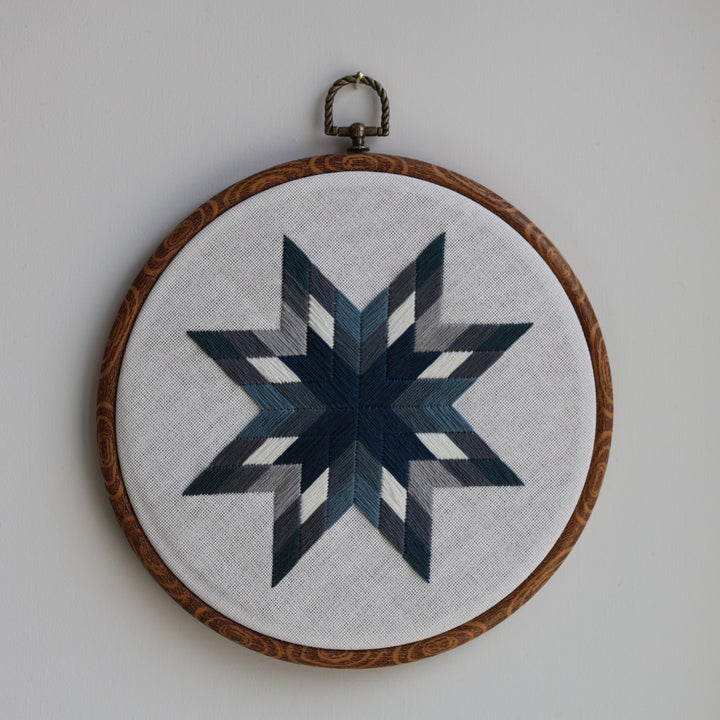 Janene A. Wintery Lone Star Quilt Embroidery Hoops
