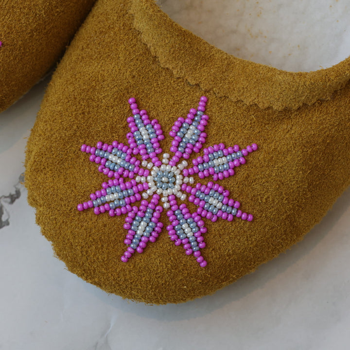 T.Sullivan Size 6 Pink Snowflake Ballerina Slippers