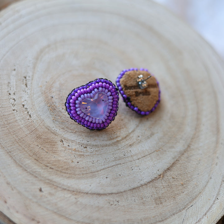 Boreal Forest Beads Tiny Gem Heart Beaded Earrings