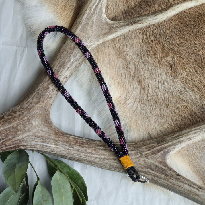 Keegan W. Daisy Beaded Wrist Lanyards
