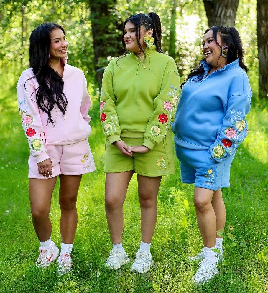Maskawitehew Spirit in Bloom Quarter Zip