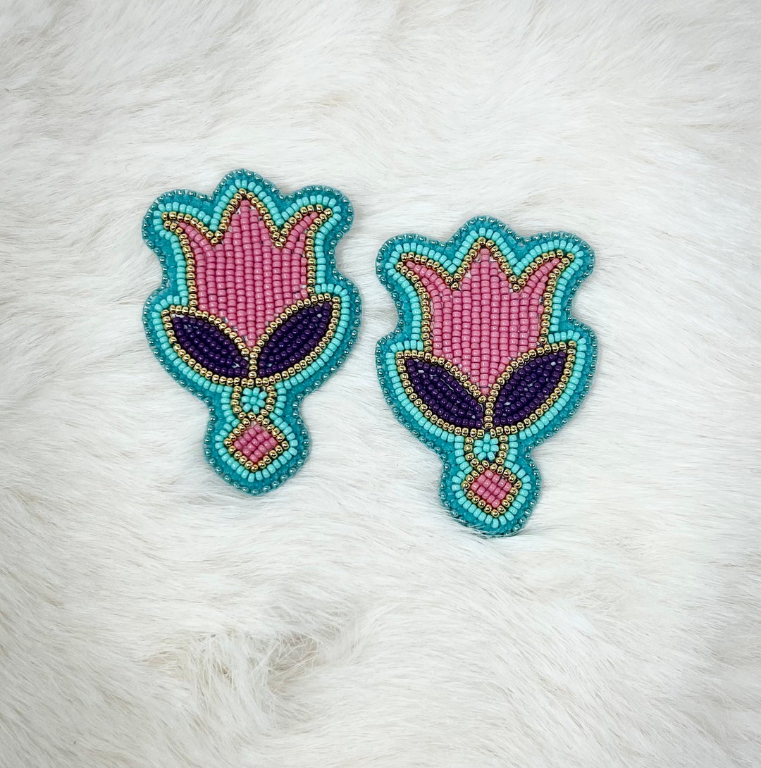 Beth Rose Designs Turquoise and Pink Tulip Regalia