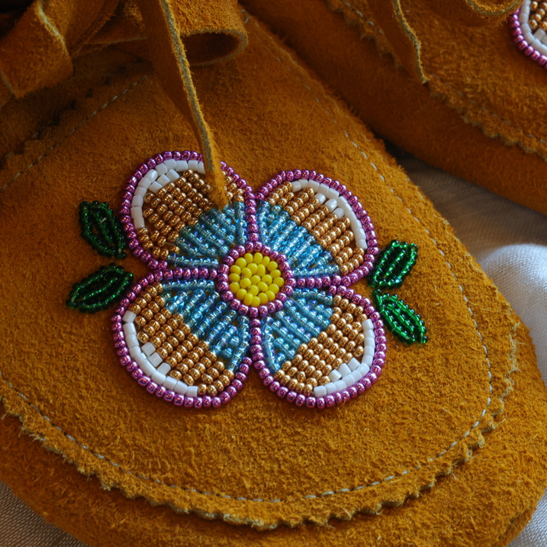 Sandra L. Women's 6 Beaded 4-Petal Golden Floral Handmade Moccasins