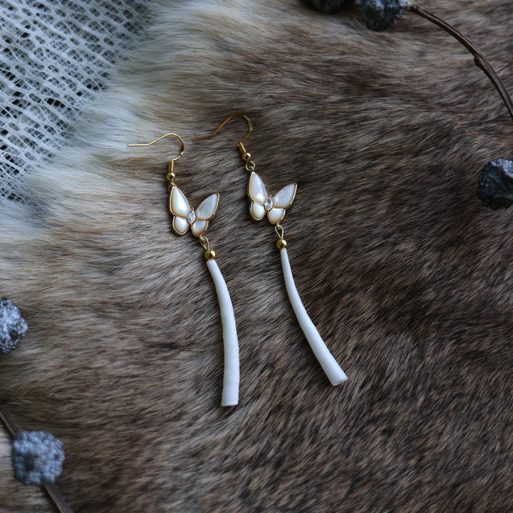 Prairie Sage Beadwork Single Dentalium &amp; Mother of Pearl Earrings