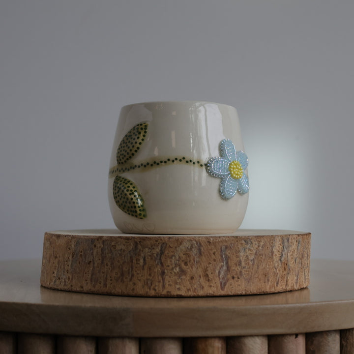 Mino Ode Designs Beaded Flower Handleless Cup