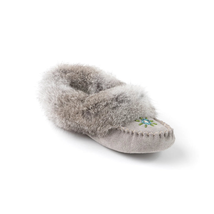 Bastien Industries Tänionnieha' (Rabbit) Women's Moccasins