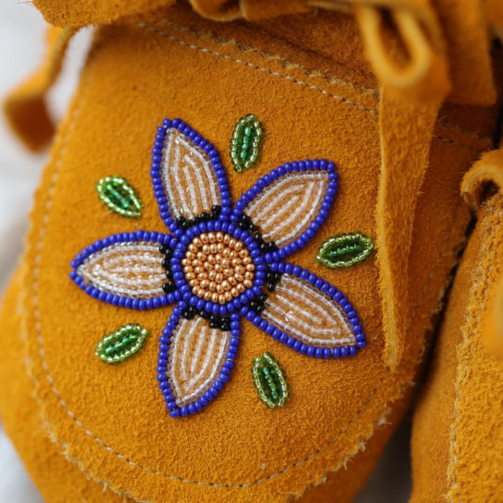 Sandra L. Women's 6 Beaded 5-Petal Gold Floral Handmade Moccasins