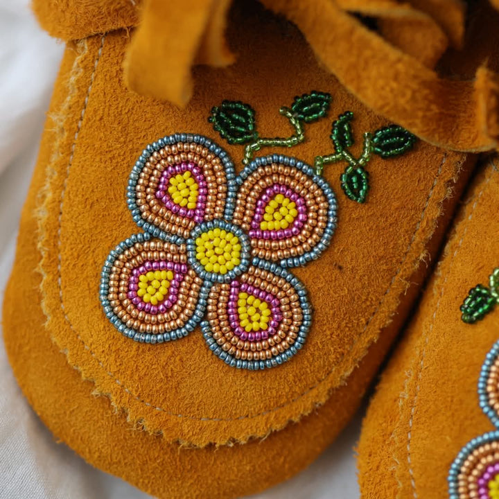 Sandra L. Women's 8 Beaded 4-Petal Yellow Floral Handmade Moccasins