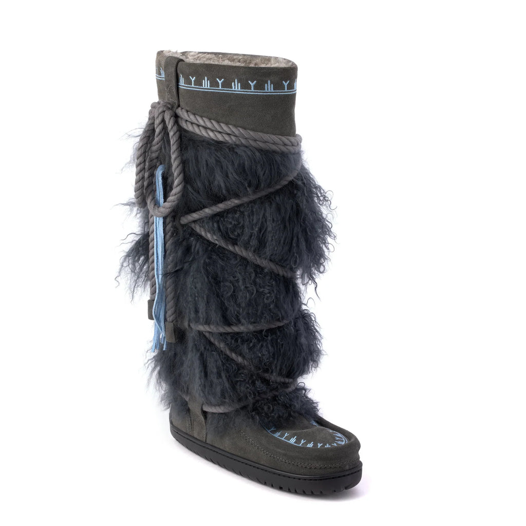 Manitobah mukluks shop tall wrap