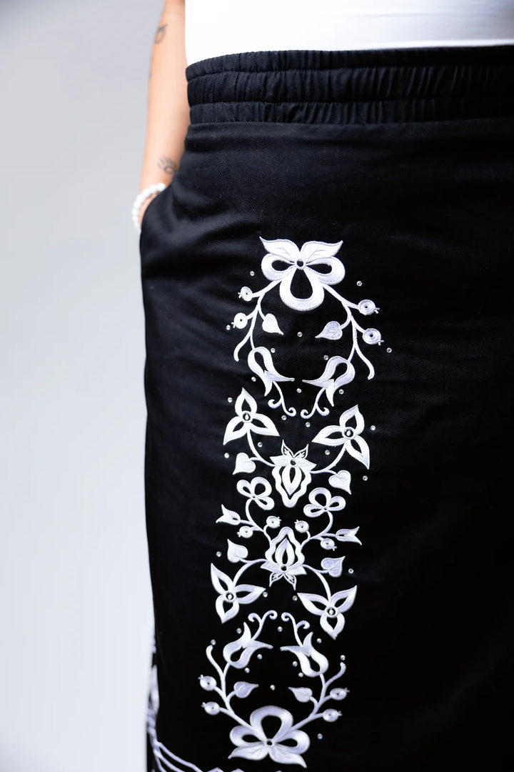 Ocean Kiana White Bloom Skirt