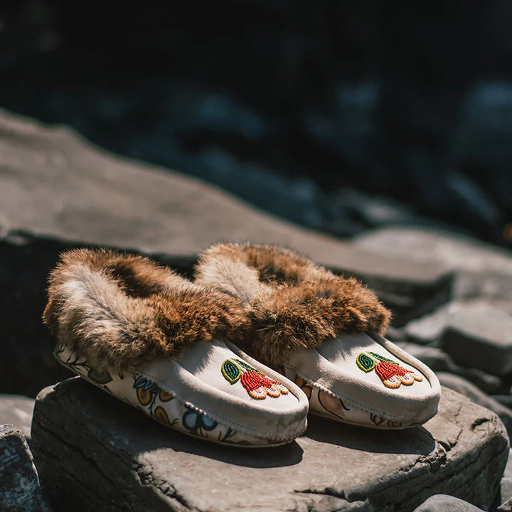 Manitobah Gustafson Tipi Moccasin