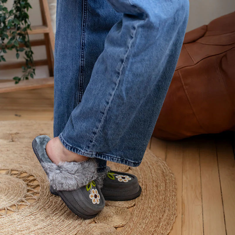 Manitobah Métis Scuff