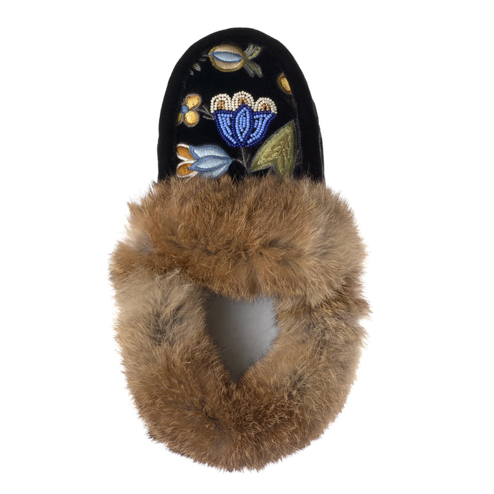 Manitobah Velvet Tipi Slipper