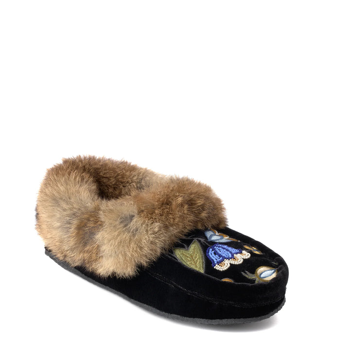 Manitobah Velvet Tipi Slipper