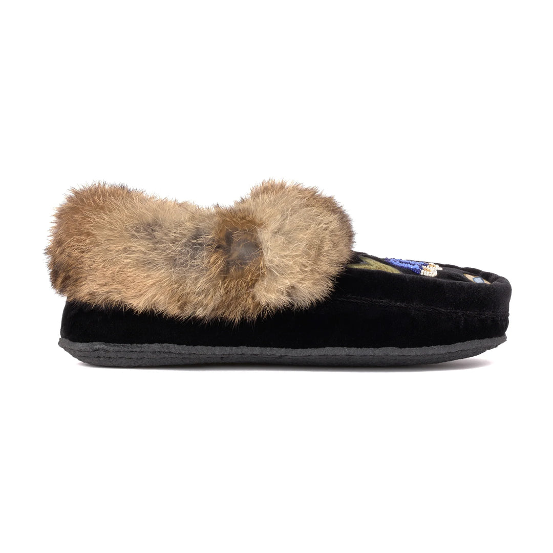 Manitobah Velvet Tipi Slipper