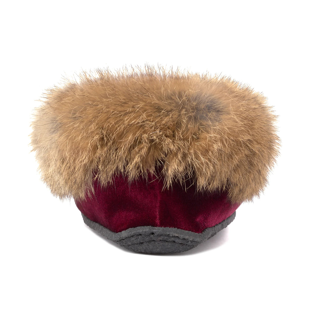 Manitobah Velvet Tipi Slipper