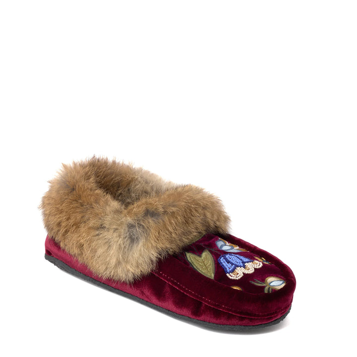 Manitobah Velvet Tipi Slipper