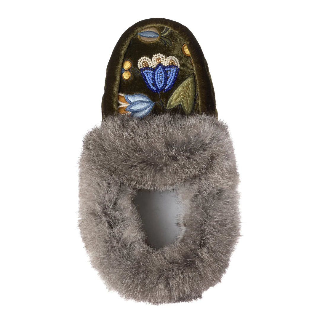 Manitobah Velvet Tipi Slipper