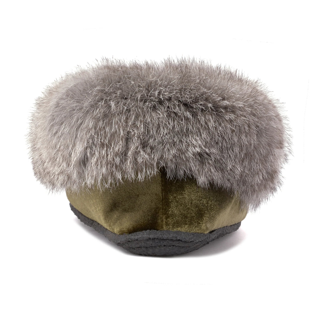 Manitobah Velvet Tipi Slipper