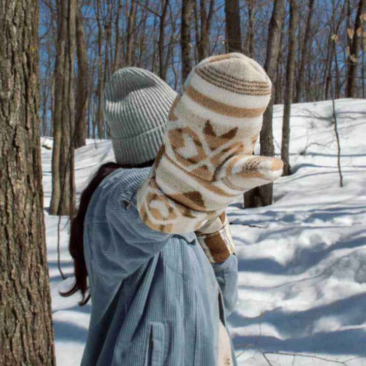 MINI TIPI Sand Sherpa Mittens