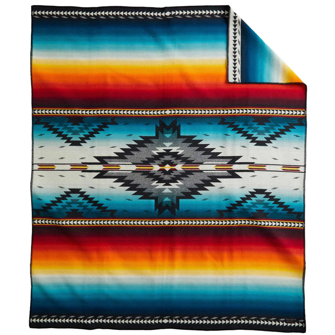 Pendleton Jacquard Unnapped Robe Saltillo Sunset Blanket