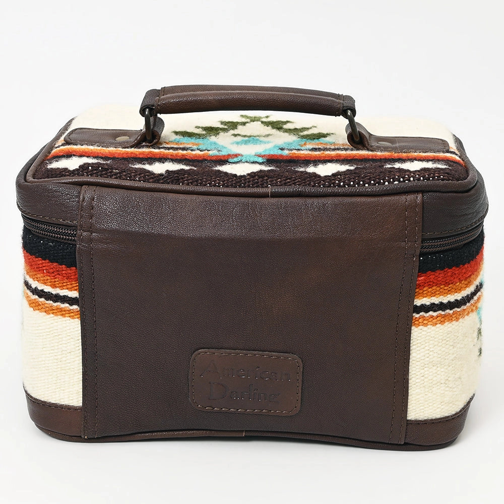 LS Western Ivory Saddle Blanket &amp; Leather Jewelry Case